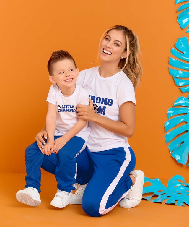 Niño-con-Jogger-color-Azul